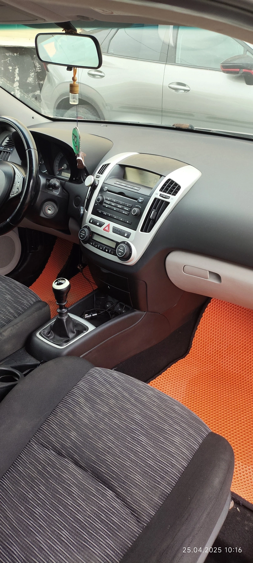 Kia Ceed, 2009г., передний привод, механика