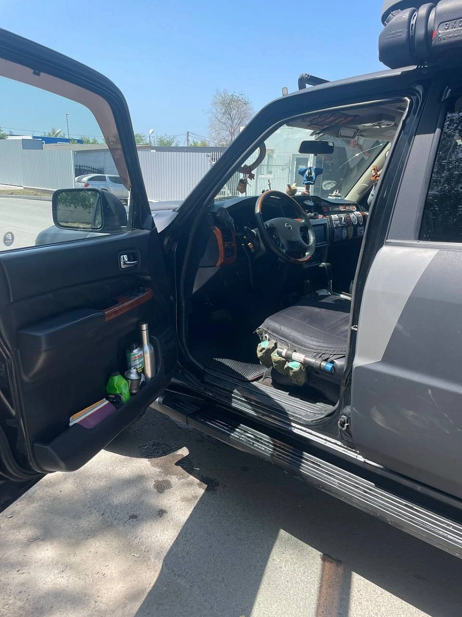 Nissan Patrol, 2007г., полный привод, автомат