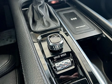 Volvo XC90, 2020г, полный привод, автомат