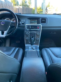 Volvo S60, 2011г, передний привод, робот