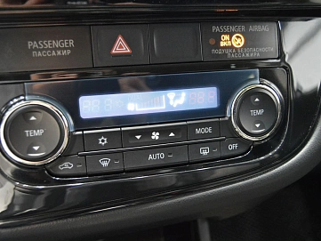 Mitsubishi Outlander, 2012г, полный привод, вариатор