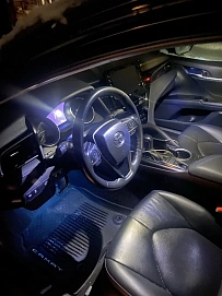 Toyota Camry, 2021г, передний привод, автомат