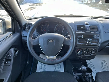 Lada (ВАЗ) Granta, 2021г, передний привод, механика