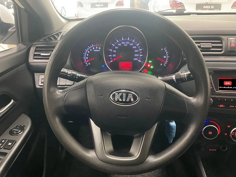 Kia Rio, 2013г., передний привод, механика