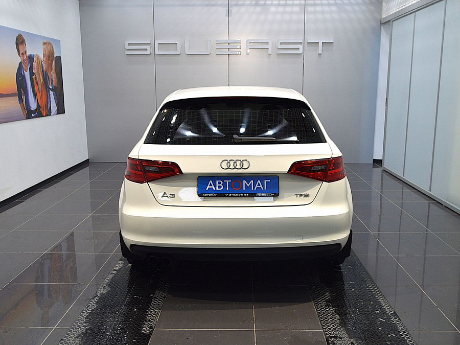Audi A3, 2013г., передний привод, робот