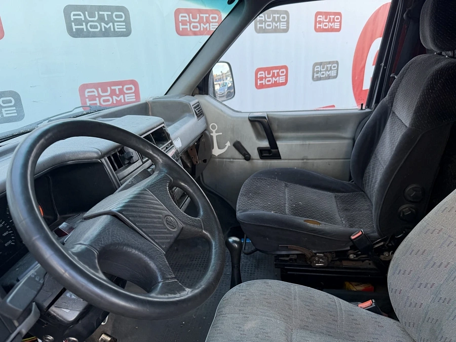 Volkswagen Transporter, 1995г., передний привод, механика