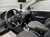 Volkswagen Polo, 2020г., передний привод, робот