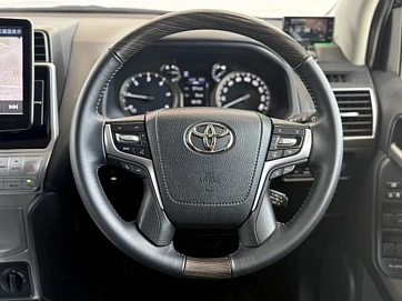 Toyota Land Cruiser Prado, 2022г, полный привод, автомат