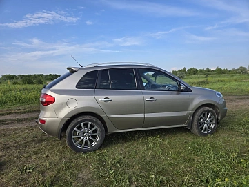 Renault Koleos, 2012г, полный привод, автомат
