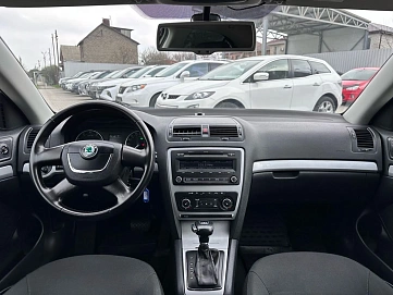 Skoda Octavia, 2013г, передний привод, робот