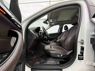 BMW X1, 2021г, передний привод, робот