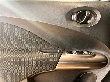 Nissan Juke, 2013г, передний привод, вариатор