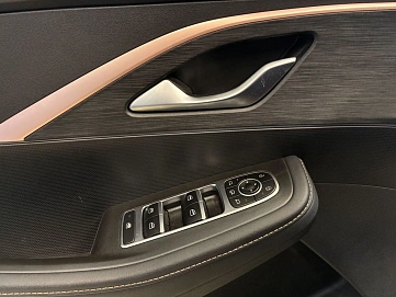 Omoda C5, 2023г, полный привод, робот