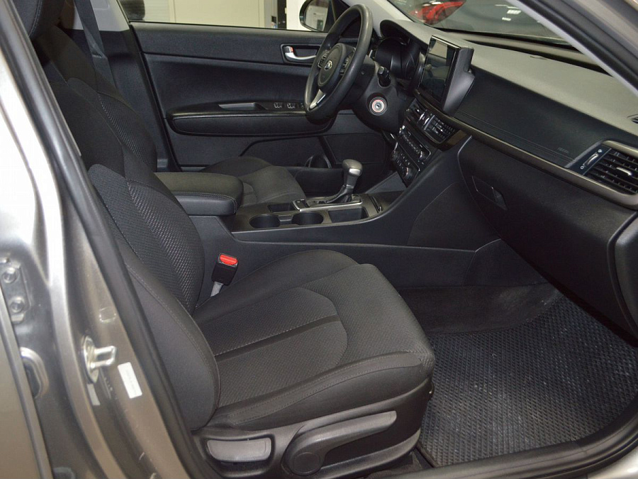 Kia Optima, 2017г., передний привод, автомат