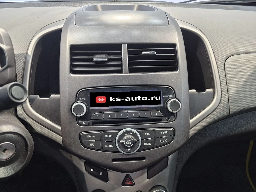 Chevrolet Aveo, 2013г., передний привод, механика
