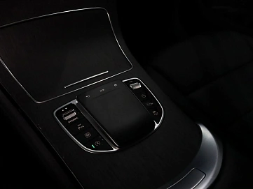 Mercedes-Benz GLC, 2022г., полный привод, автомат