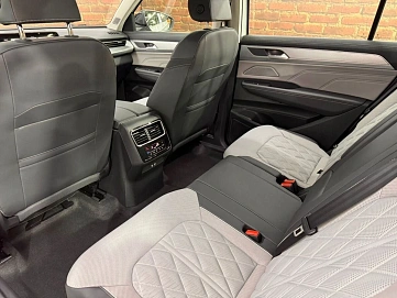 Volkswagen Tavendor, 2026г, полный привод, робот