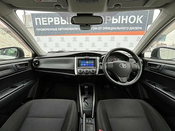 Toyota Corolla, 2017г, передний привод, автомат