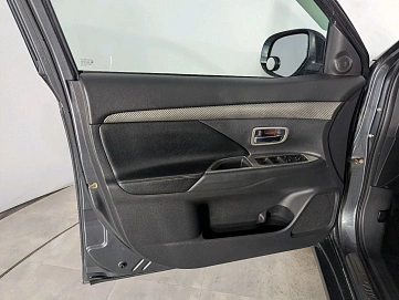 Mitsubishi Outlander, 2013г, полный привод, вариатор