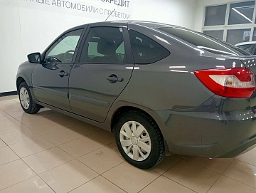 Lada (ВАЗ) Granta, 2022г, передний привод, механика