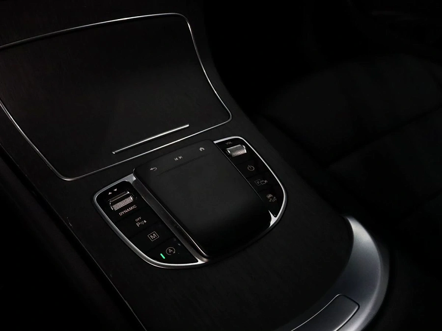 Mercedes-Benz GLC, 2022г., полный привод, автомат