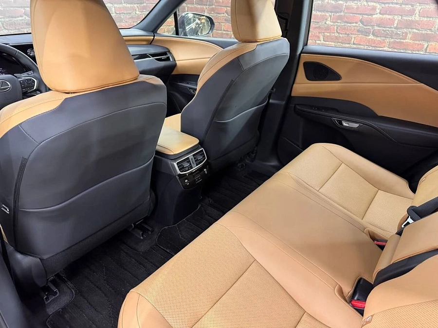 Lexus RX, 2025г., полный привод, автомат