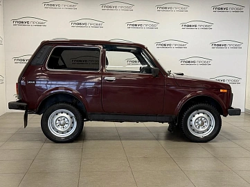 Lada (ВАЗ) 2121 (4x4), 2010г, передний привод, механика