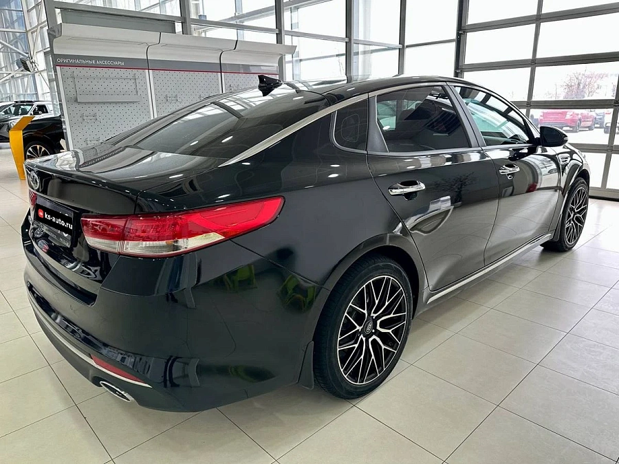 Kia Optima, 2017г., передний привод, автомат