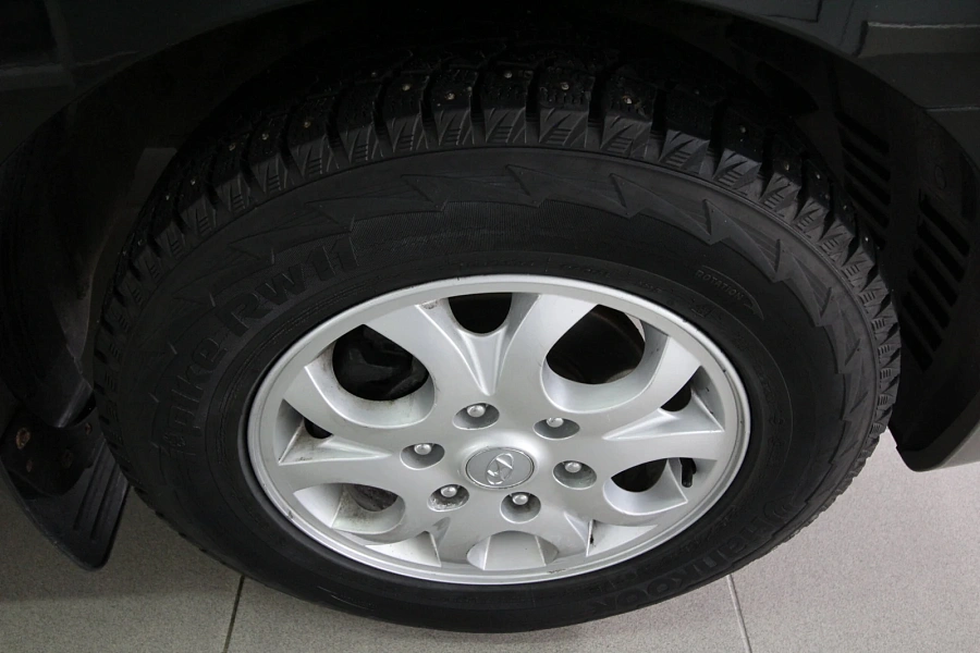 Hyundai , 2014г., задний привод, автомат