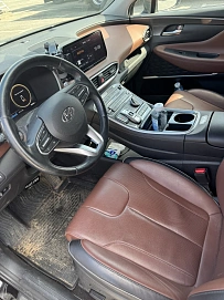 Hyundai Santa Fe, 2021г, полный привод, автомат