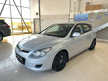 Hyundai i30, 2009г, передний привод, механика