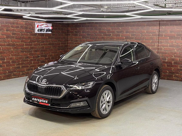 Skoda Octavia, 2024г., передний привод, робот