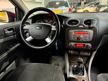 Ford Focus, 2008г, передний привод, механика