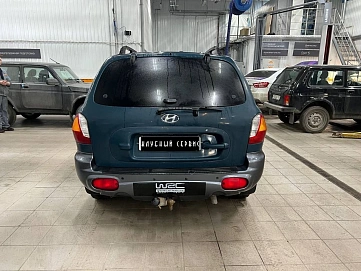 Hyundai Santa Fe, 2001г, передний привод, автомат