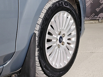 Ford Focus, 2010г, передний привод, механика