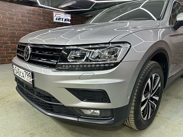 Volkswagen Tiguan, 2019г, полный привод, робот