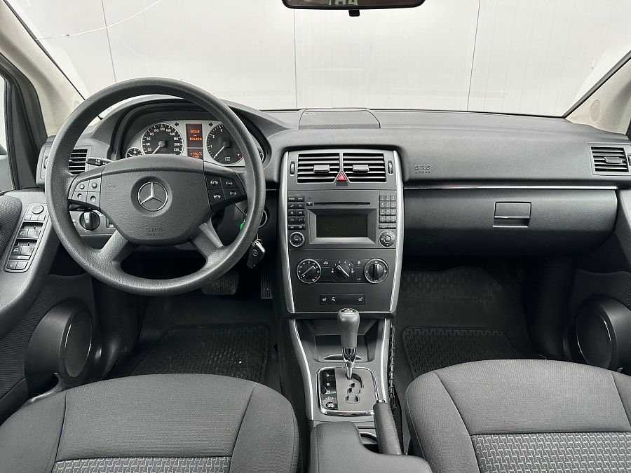 Mercedes-Benz , 2008г., передний привод, вариатор