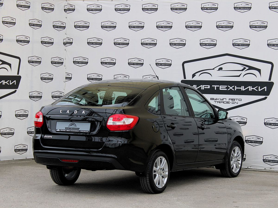 Lada (ВАЗ) Granta, 2023г., передний привод, механика