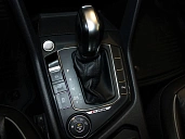 Volkswagen Tiguan, 2019г., передний привод, автомат