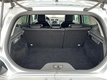 Ford Kuga, 2011г, передний привод, автомат