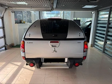 Mitsubishi L200, 2008г, полный привод, автомат