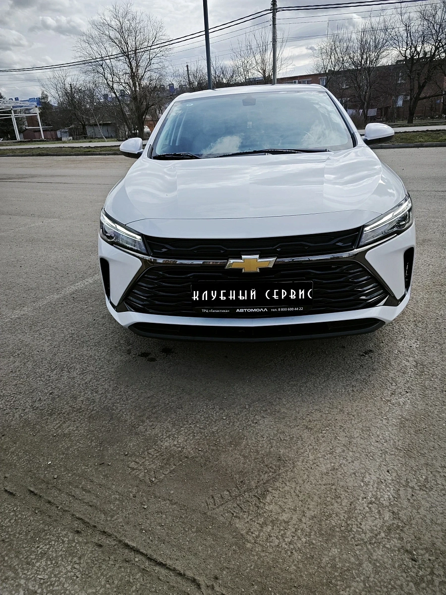 Chevrolet Monza, 2024г., передний привод, робот