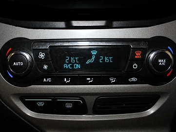 Ford Focus, 2012г., передний привод, механика