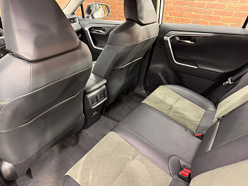 Toyota RAV4, 2024г, полный привод, вариатор