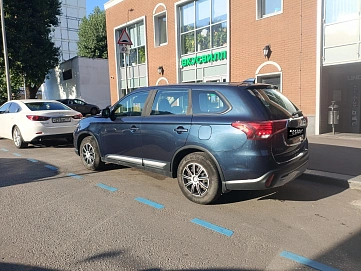 Mitsubishi Outlander, 2019г, передний привод, вариатор