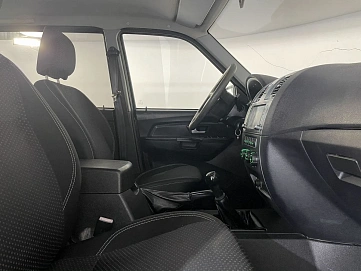 УАЗ Patriot, 2015г, полный привод, механика