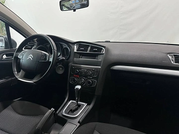 Citroen C4, 2015г, передний привод, автомат