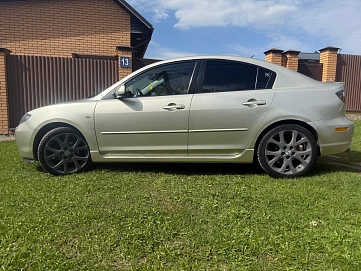 Mazda 3, 2008г, передний привод, механика