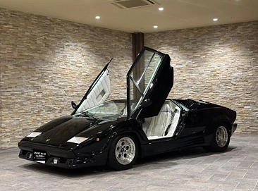 Lamborghini Countach, 1991г, задний привод, механика