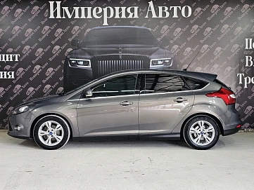Ford Focus, 2011г, передний привод, робот